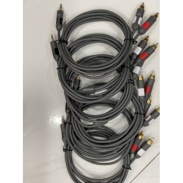 Dây tín hiệu 3ly ra 2 Av bông sen Belkin hàng bãi xịn