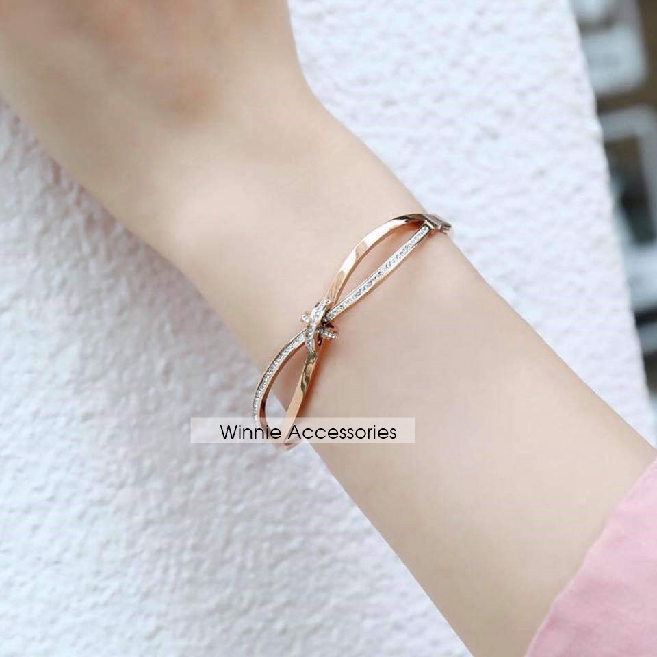 Vòng tay nữ titan Zelda