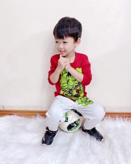 Bộ Oshkosh bé trai