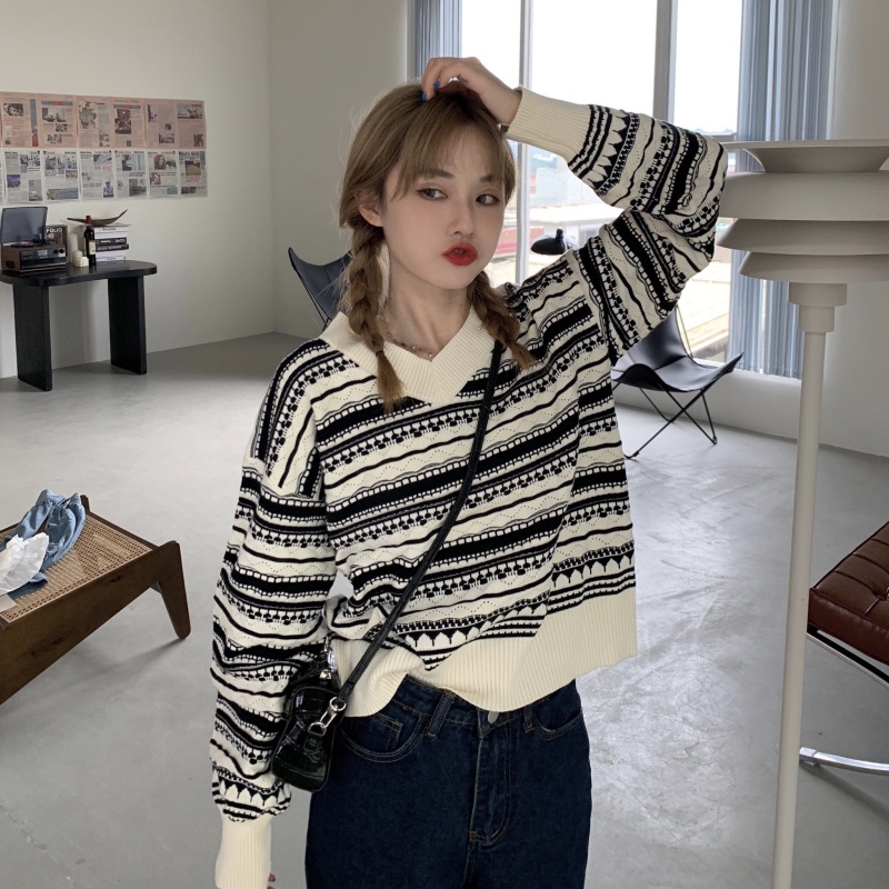 Áo Sweater dáng rộng họa tiết kẻ sọc thiết kế mới thời trang mùa thu đông theo phong cách hàn quốc dành cho nữ