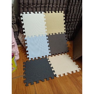 Thảm xốp trải sàn 30x30 ko mùi có lỗi - giao màu ngẫu nhiên