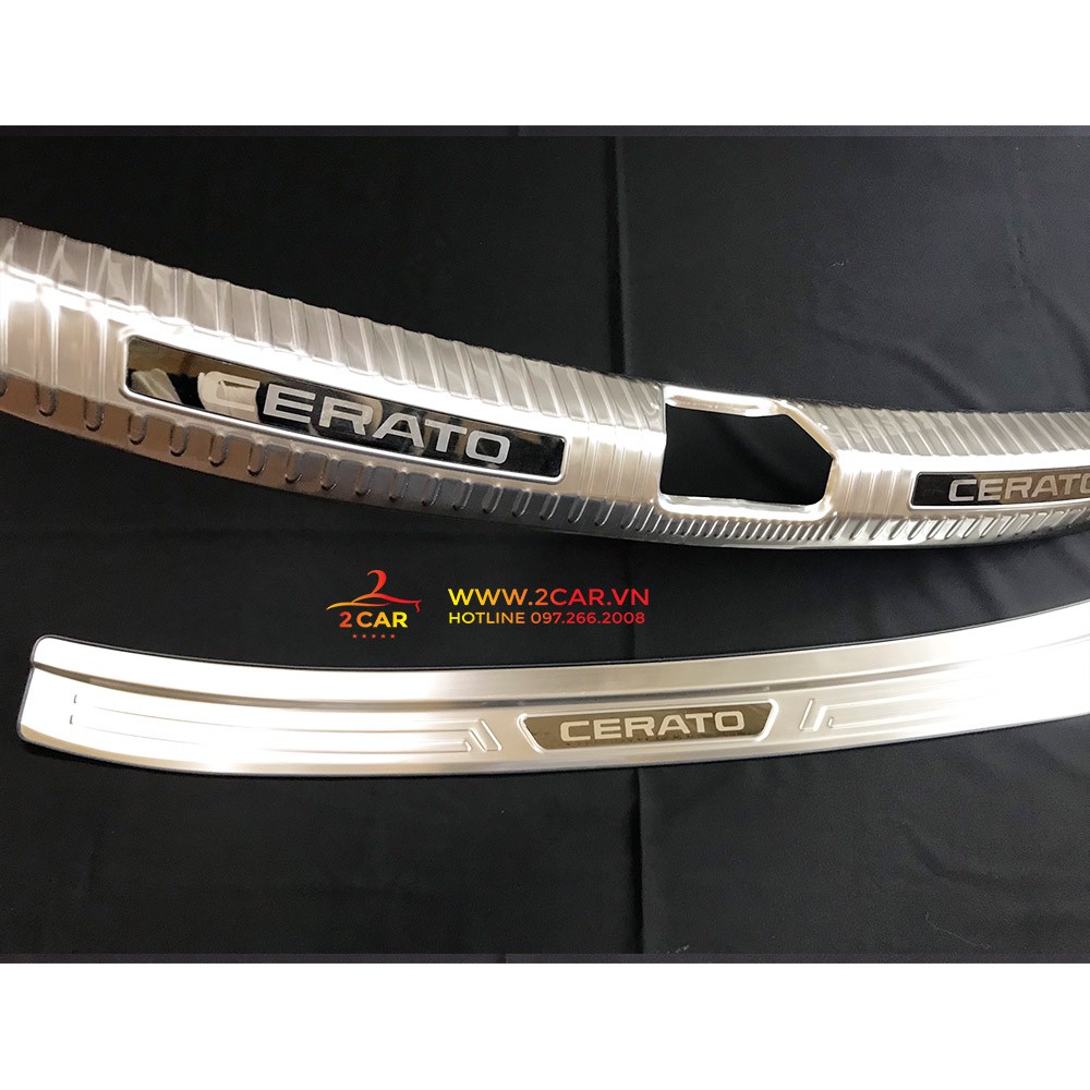 Ốp chống trầy cốp trong ngoài  xe Kia Cerato 2019-2020, chất liệu inox