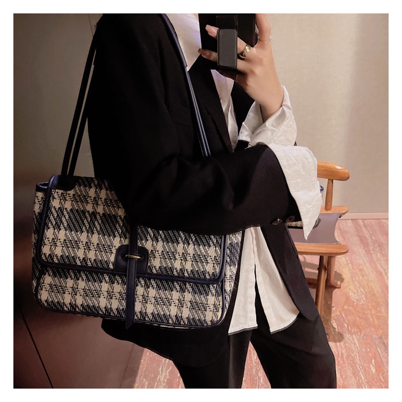 Túi Đeo Vai Envirosax Stray Bag Phối Lưới Màu Trắng Xanh Dương Sức Chứa Lớn Cao Cấp