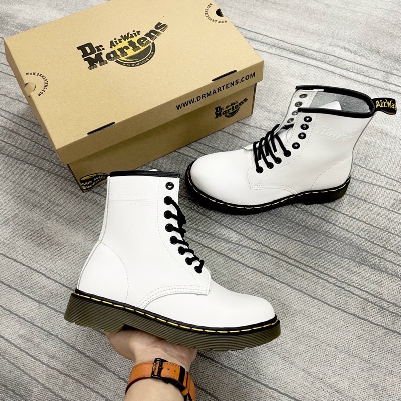 Giầy DR MARTEN TRẮNG DA BÒ LAI AU