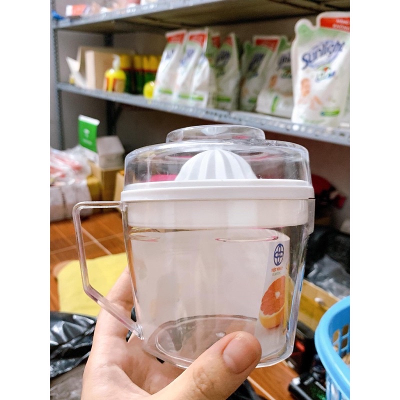 Dụng Cọ Vắt Cam Nhựa Trong Suốt Việt Nhật, Có Tay Cầm