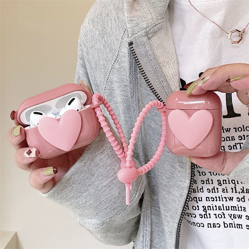 Vỏ bảo vệ hộp sạc tai nghe không dây bluetooth Airpods 1 / 2 / 3/ Pro gắn charm tim chống va đập