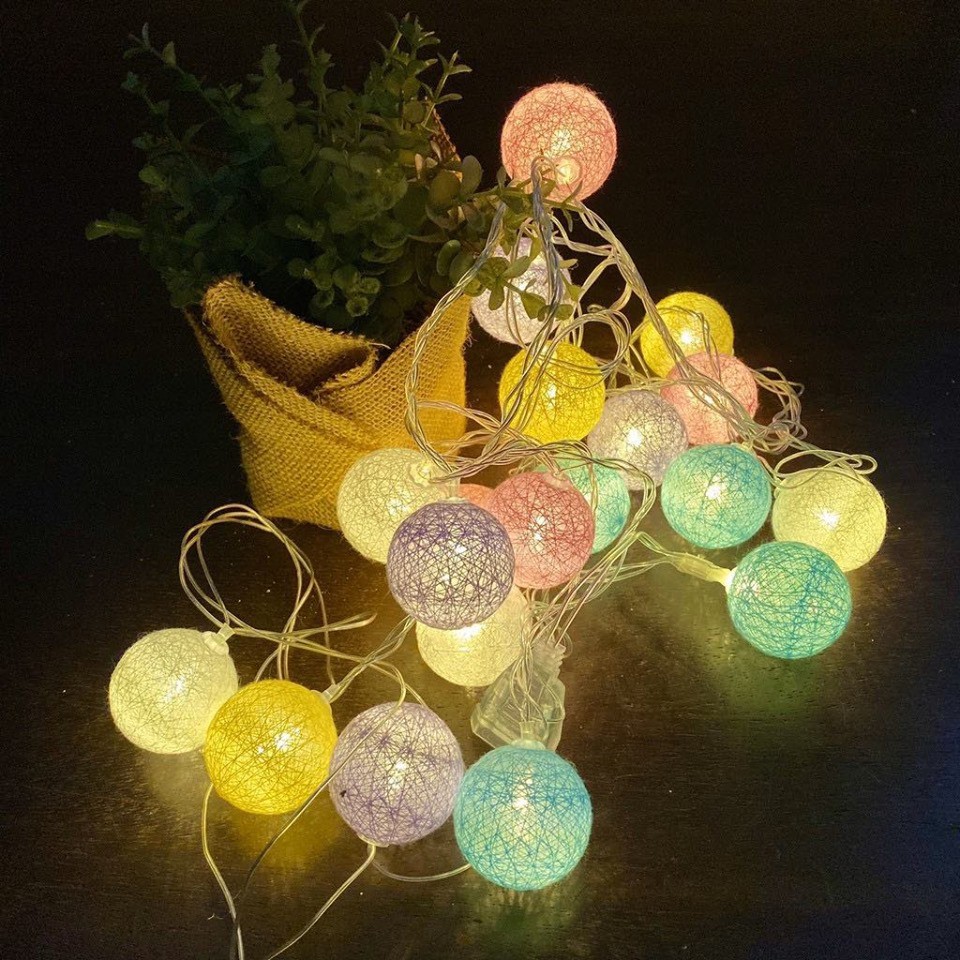 (Xài pin AAA) Đèn led dây trang trí tiệc đèn 4m 20 bóng đèn tròn 4cm ánh sáng vàng ấm không chớp nháy