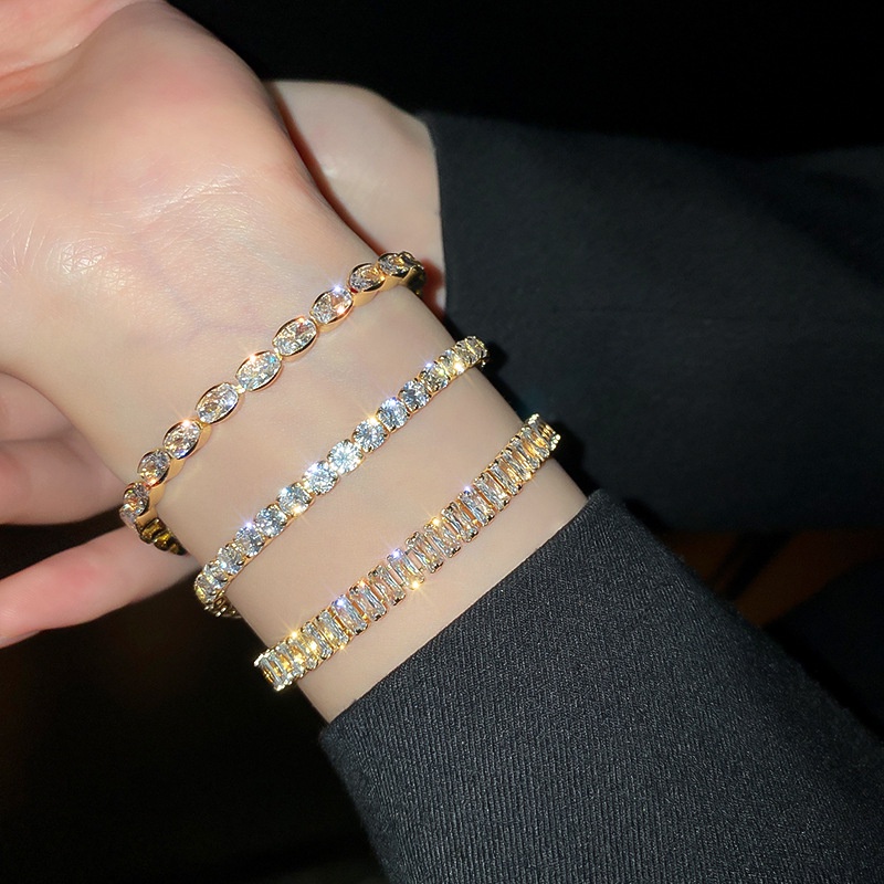 Vòng Tay Thiết Kế Đơn Giản Đính Đá Zircon Thời Trang