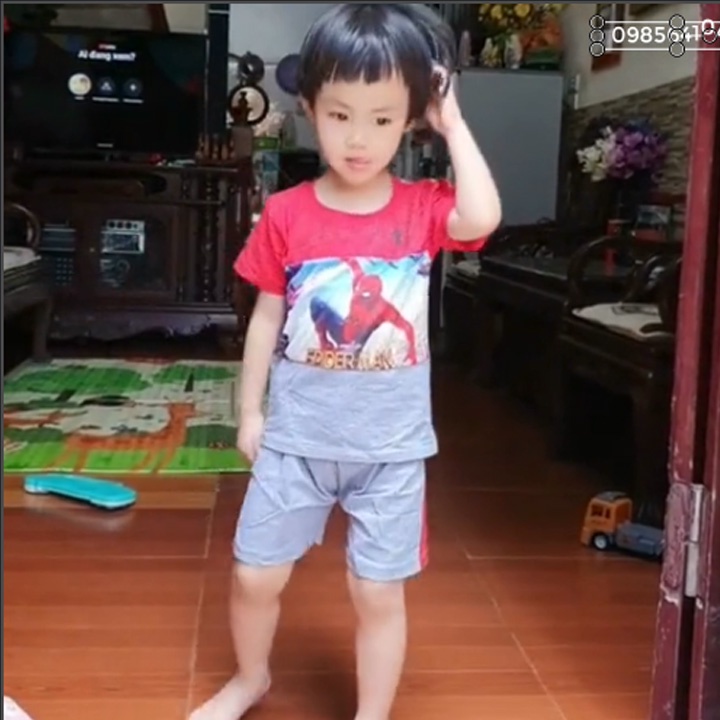 Bộ quần áo cộc tay siêu nhân cho bé