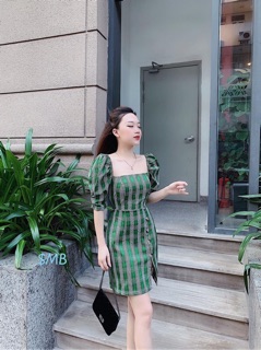Váy kẻ caro tay phồng
