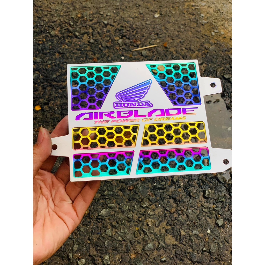 Che két nước titanium  vario airblade sh