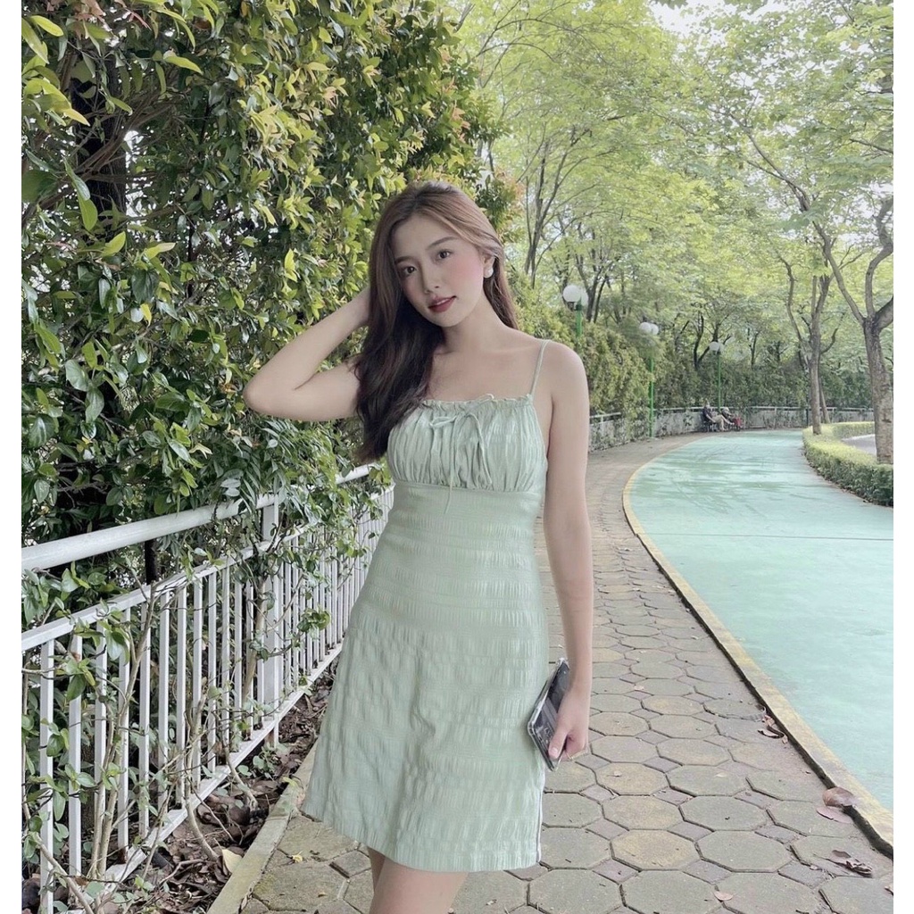 Váy 2 dây hở lưng ôm body  khóa kéo lưng 2 lớp xanh