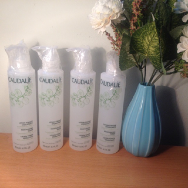 Nước hoa hồng Caudalie Lotion Tonique Hydratant 200ml~ 400ml | BigBuy360 - bigbuy360.vn