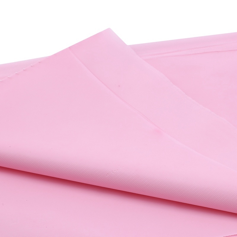 1 Khăn Trải Bàn Màu Trơn Tiện Lợi