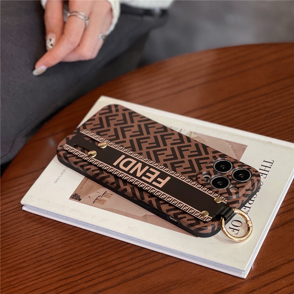 Ốp Điện Thoại In Logo Thời Trang Kèm Dây Đeo Cho IPhone 14 Pro max 14 Plus 13 Pro max 12 11 Pro max x xs max xr