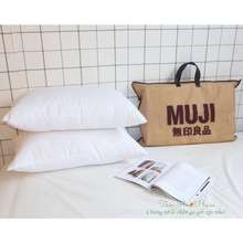 Ruột gối Muji- Hilton