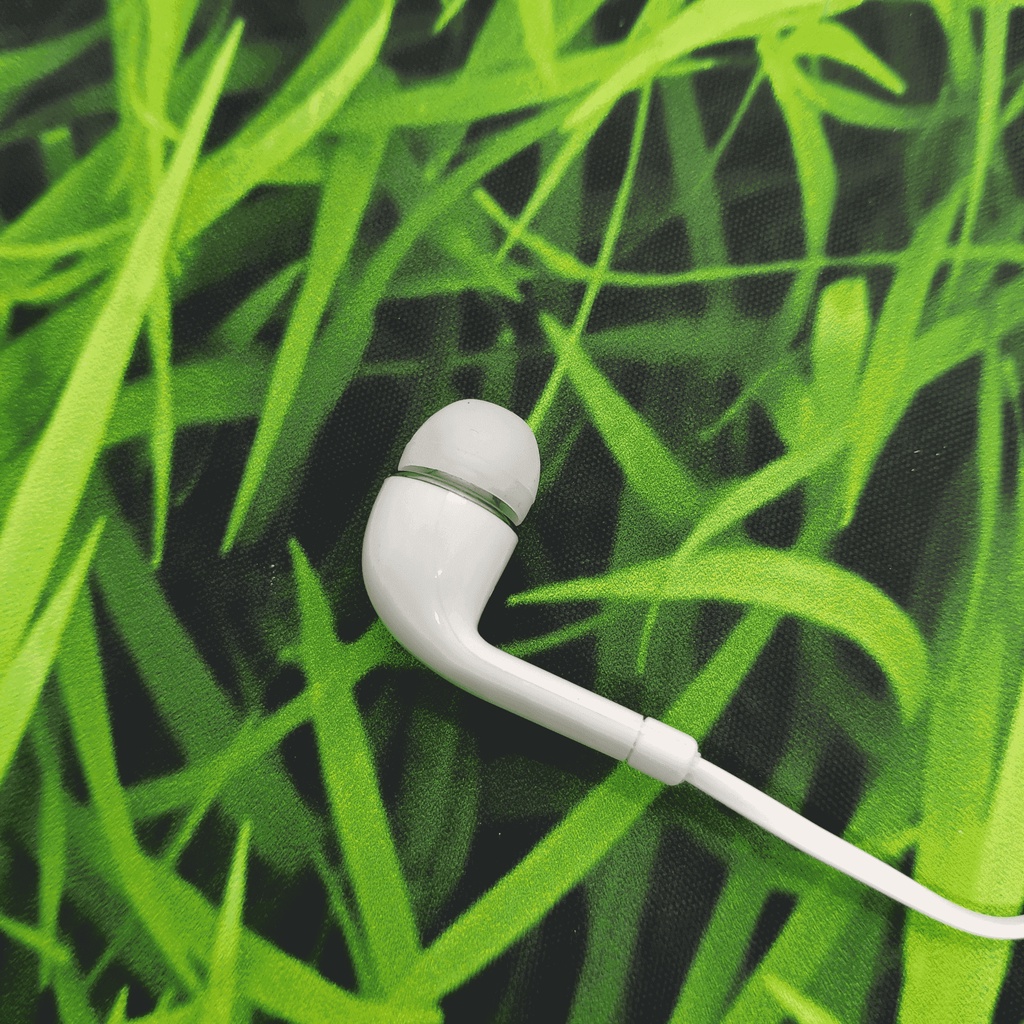 Tai nghe nhét tai dòng J thế hệ 5 có dây jack 3.5mm có mic hỗ trợ đàm thoại và chơi nhạc