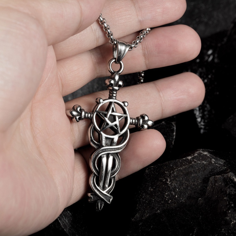 Vòng cổ Thép Không Gỉ Mặt Hình Thánh Giá Năm Cánh Thời Trang Cho Nam