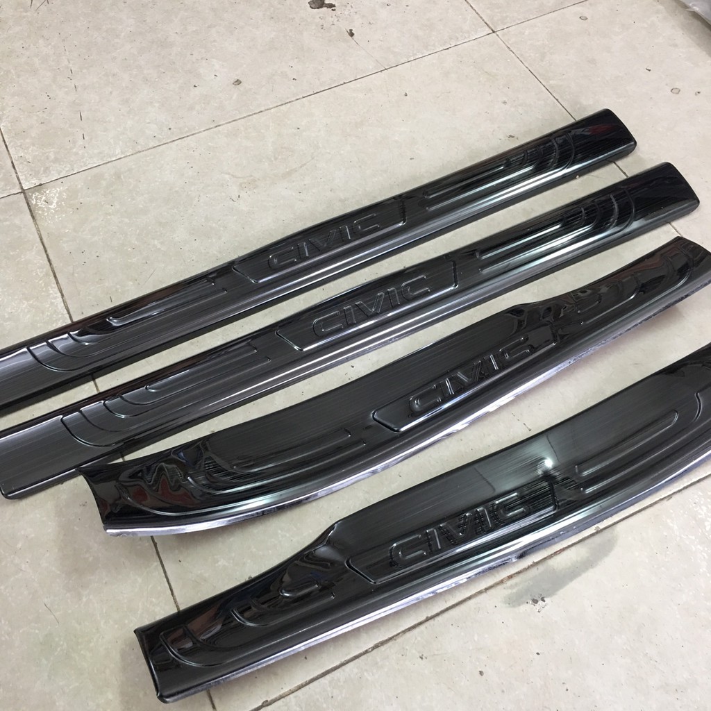 Ốp bậc trong + ngoài Titan HONDA CIVIC 2017-2021