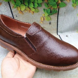 Giày đốc lười đế kếp chống đinh