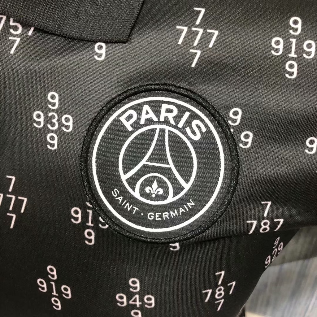 Áo thun POLO màu đen in logo đội bóng Paris Saint-Germain POLO cho nam 21-22