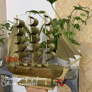 [Sẵn sàng trưng bày] Mô hình tàu thuyền gỗ trang trí phong thủy tàu Belem của Pháp | Chiều Dài 32cm - Vàng Ánh Kim