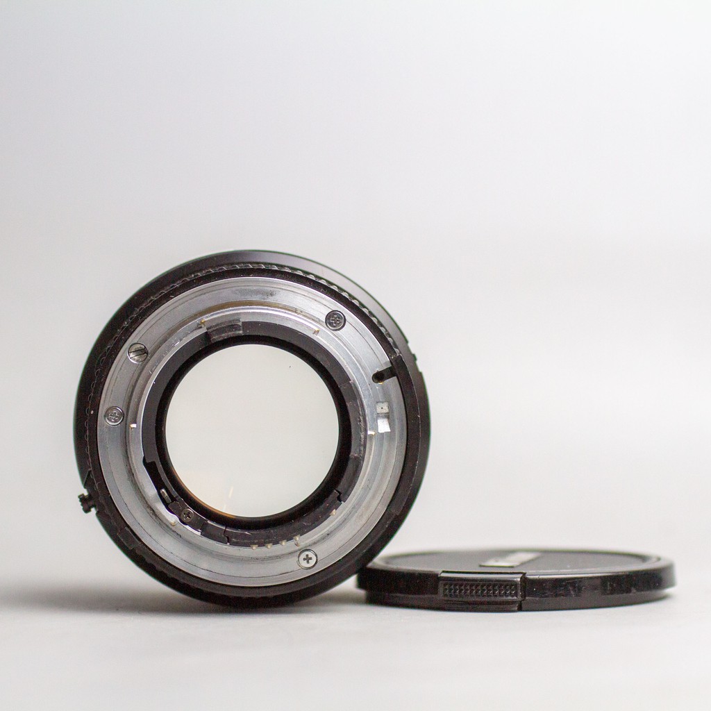 Ống kính máy ảnh Nikon 85mm f1.8 AF (85 1.8) 18202