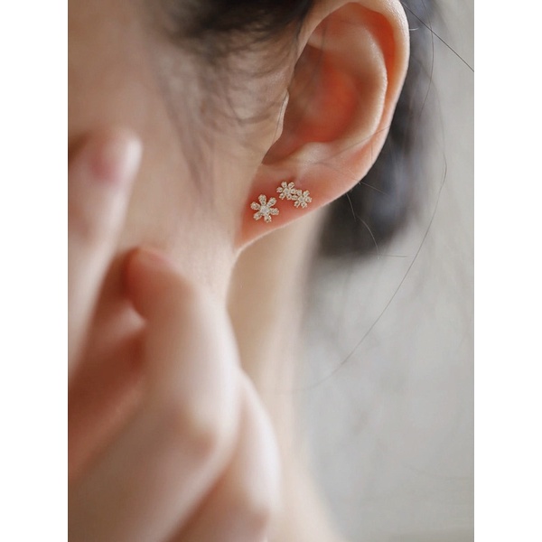 Khuyên tai bạc 925 SUMMERY nụ hoa đính đá bông tai S925 mạ vàng