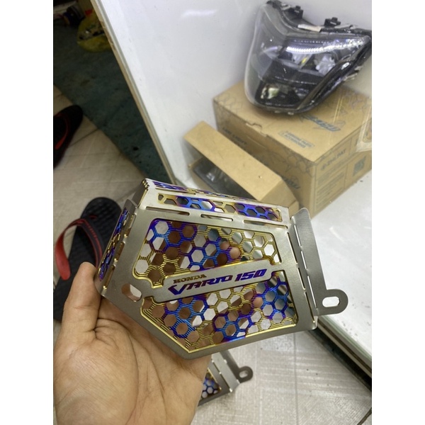 Nắp che nước mát phụ titan Vario, Ab