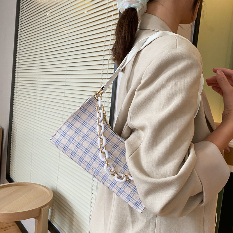 Túi đeo vai dây xích nhỏ thời trang 2020 cho nữ | BigBuy360 - bigbuy360.vn