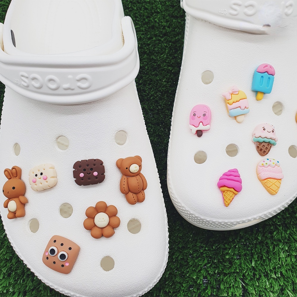 Phụ Kiện Nút Hình Cây Kem Cheks (Kakao Checks / White Checks / Lovely Con / Pretty Bar) Trang Trí Giày Crocs Jibbitz Diy