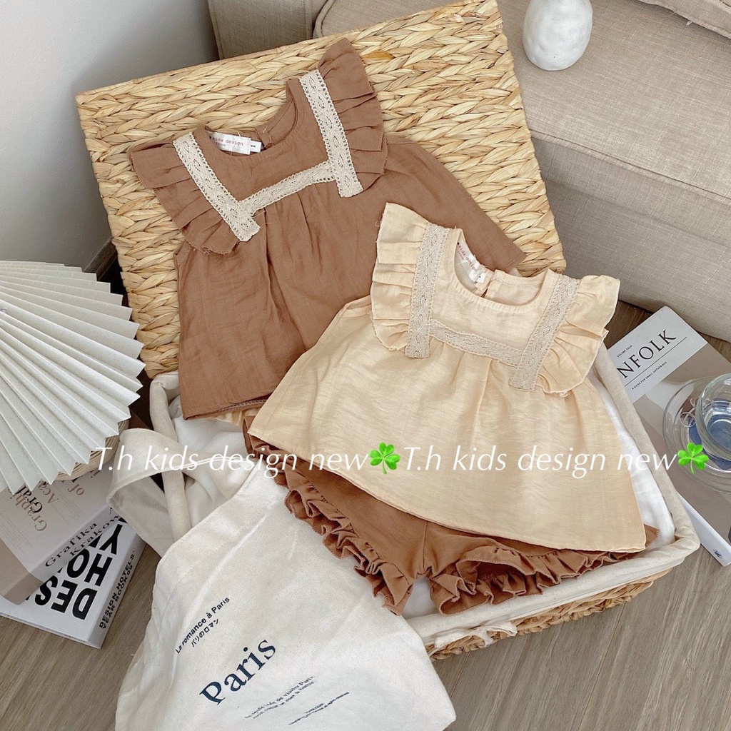 Bộ bé gái chất đũi cổ ren vuông trắng tay cánh tiên XHN921