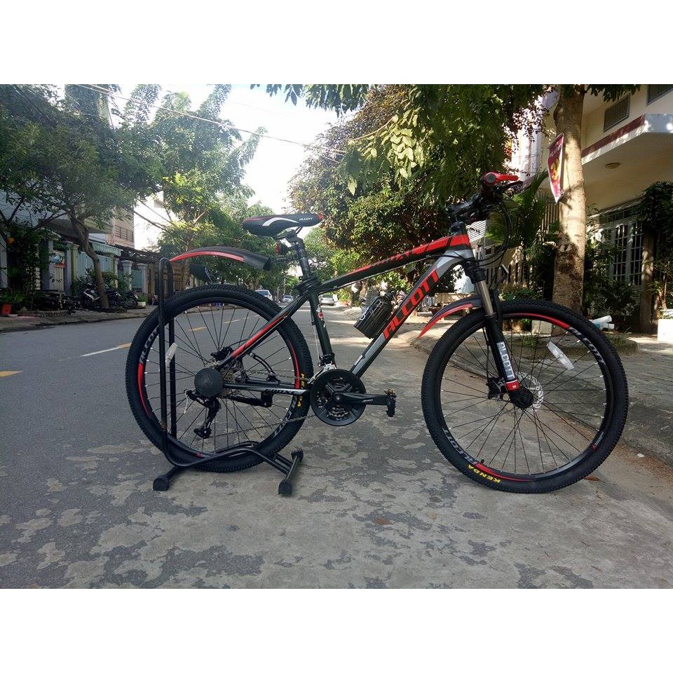 XE ĐẠP THỂ THAO ALCOTT 680