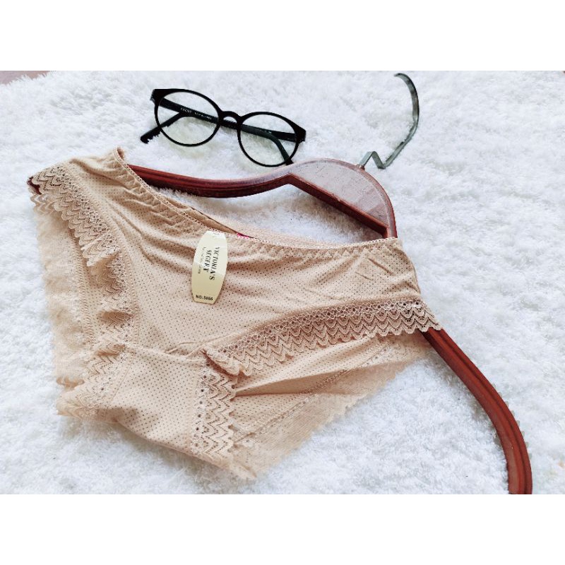 Quần lót nữ , quần lót su thông hơi viền  ren màu đen, da