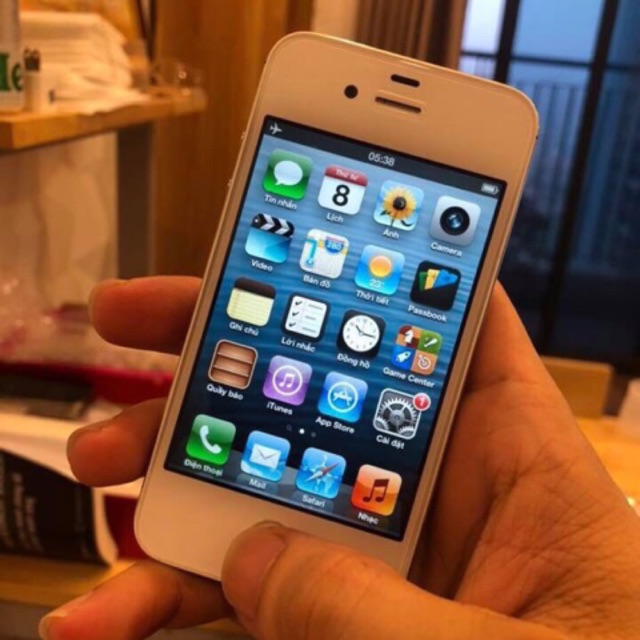 ( free ship ) siêu thanh lý điện thoại iphone 4 lắp được sim.cài sẵn facebook zalo youtube game