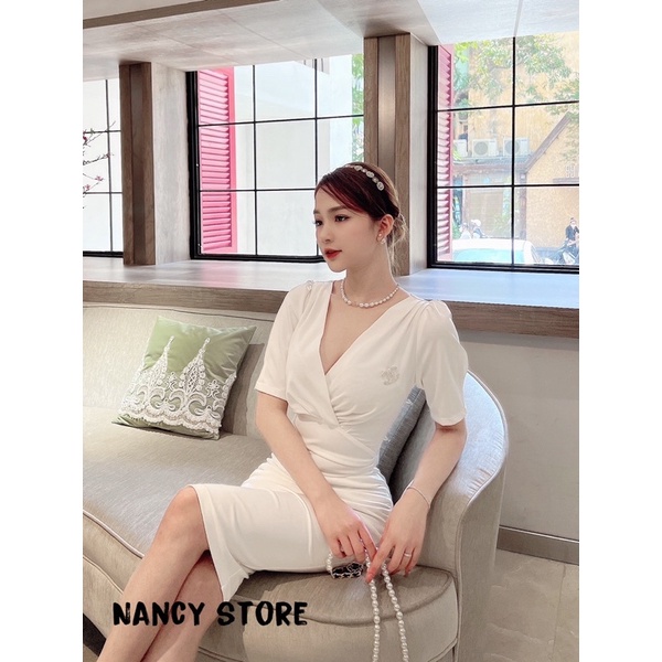 Váy trắng dự tiệc thiết kế cổ chéo tôn dáng chất liệu umi Hàn cao cấp | BigBuy360 - bigbuy360.vn