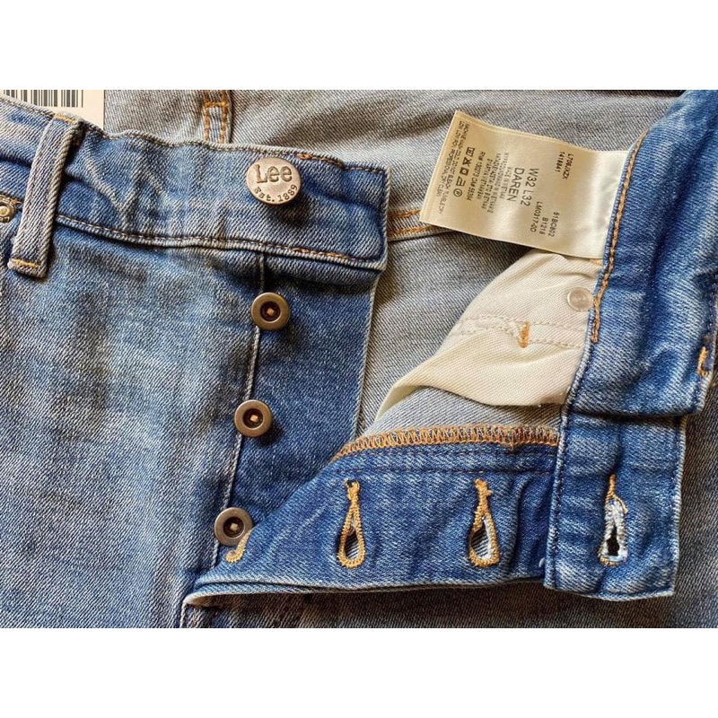 Jeans Lee xanh nhạt