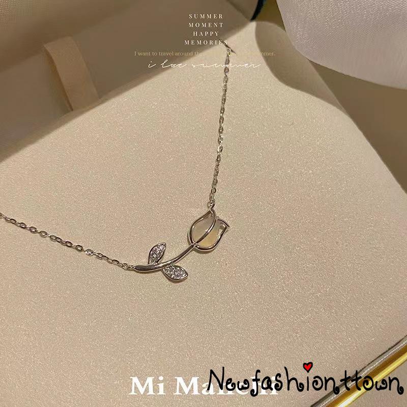 Vòng cổ Mặt Hoa Tulip Thời Trang Cao Cấp Cho Nữ
