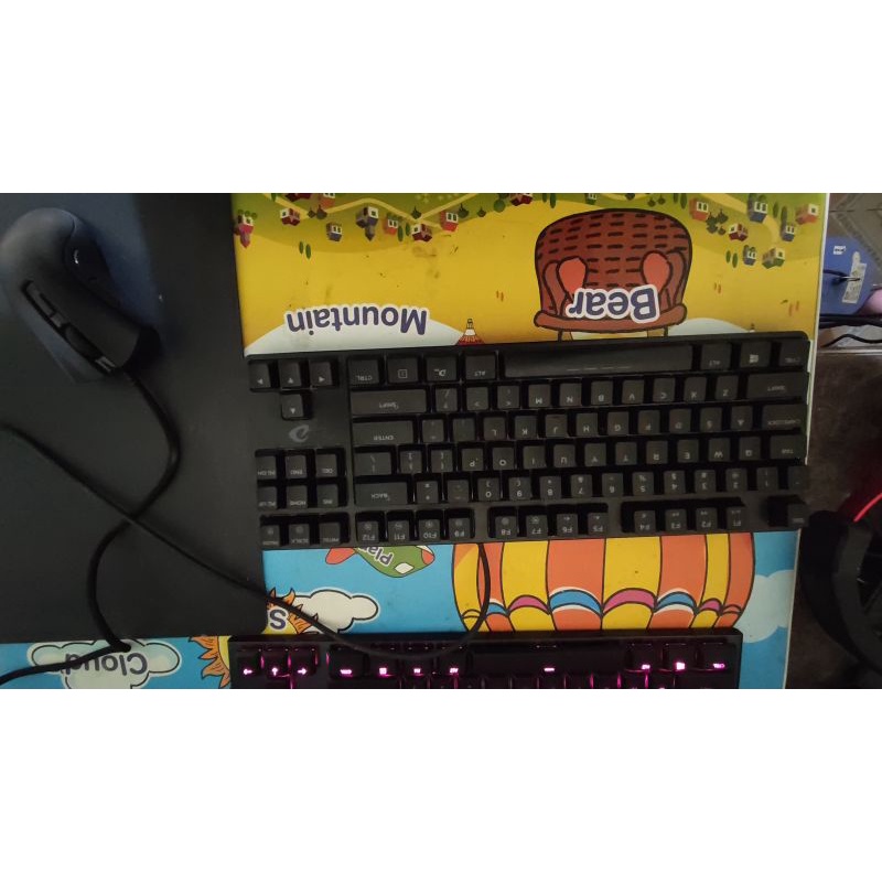 bàn phím dareu ek880 cũ, Red switch.