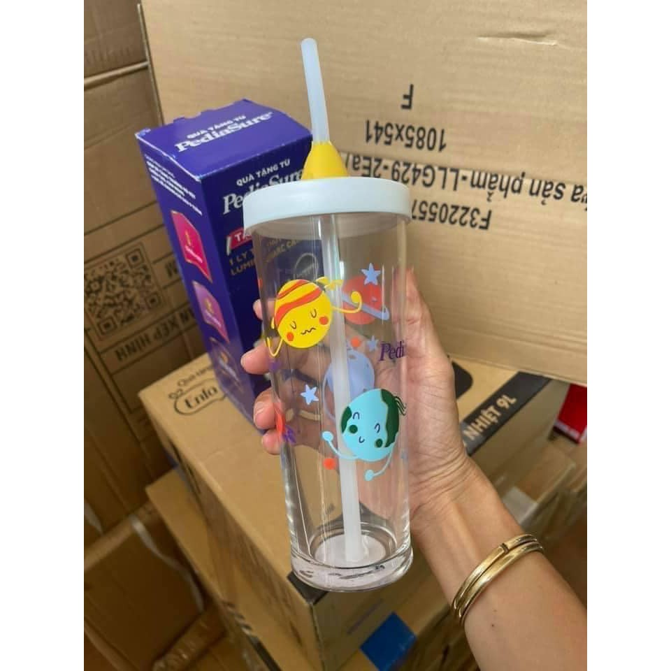Ly Thủy Tinh chia vạch Luminarc, đổi màu theo nhiệt độ nước, dung tích 425 ml - Hàng khuyến mãi của Pediasure