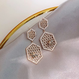 Bông Tai Mạ Bạc 925 Hình Chú Ong Đính Đá Xinh Xắn
