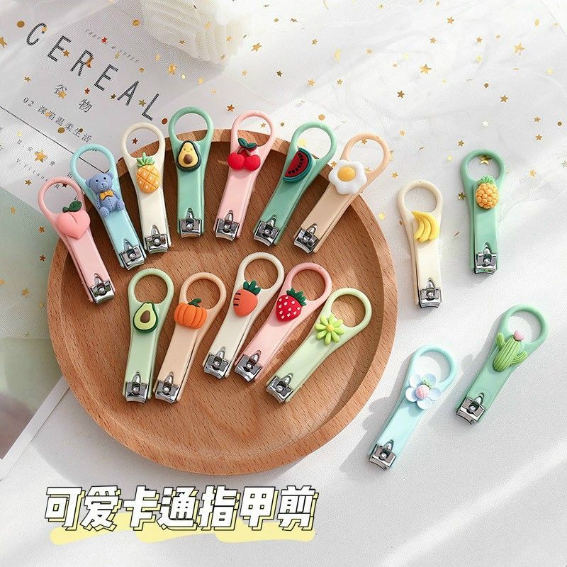 Bấm móng tay charm cute gài móc khóa nhiều màu sắc