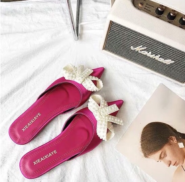 Sục satin nơ đá