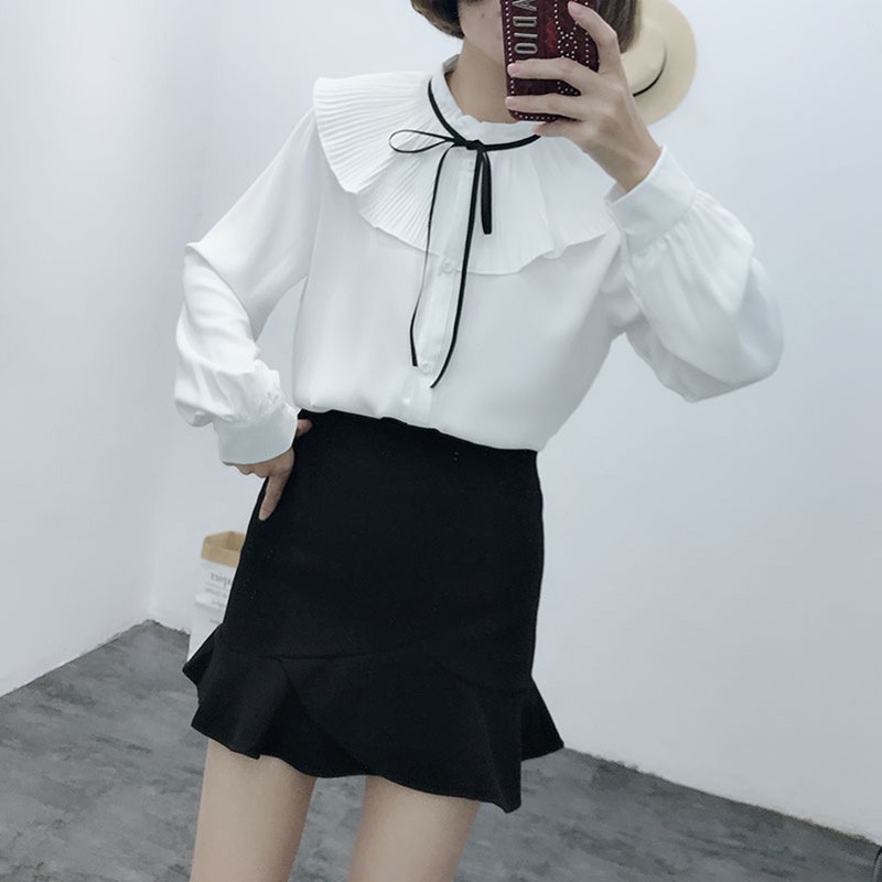 Chân váy lưng cao dáng chữ A thiết kế quyến rũ cho phái nữ | BigBuy360 - bigbuy360.vn