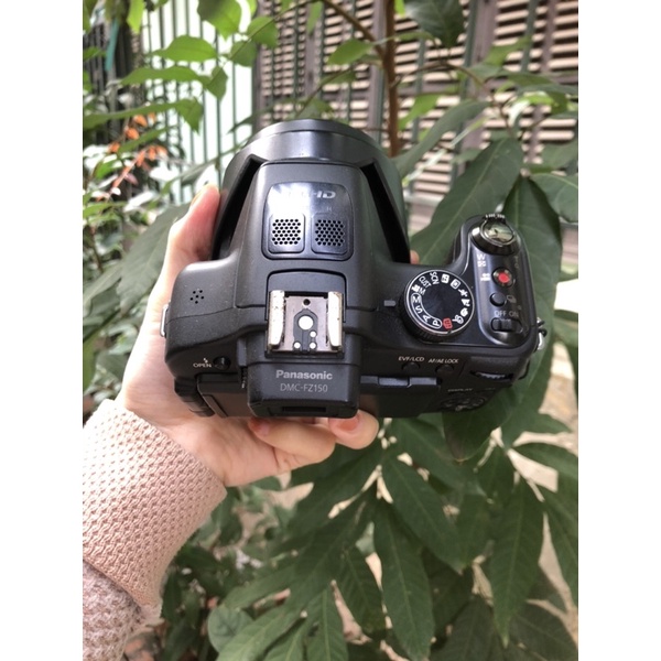 Máy ảnh Panasonic FZ150