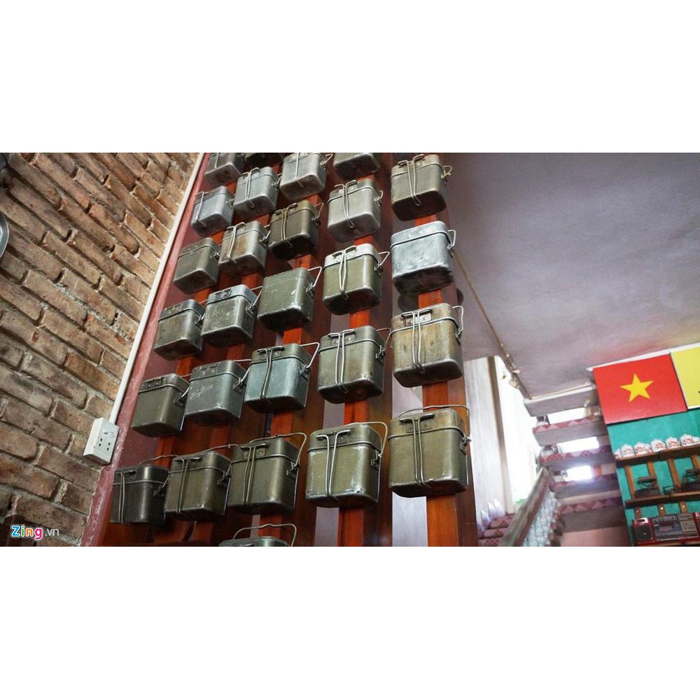 Cà mèn xưa hàng viện trợ cho LÍNH