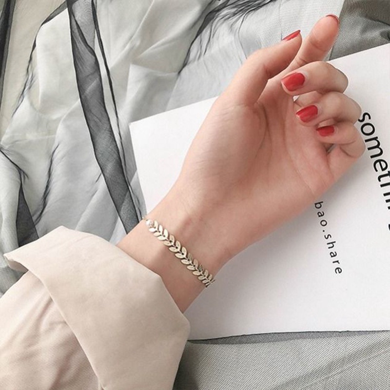 Vòng Đeo Tay Hình Lúa Mạch Đính Ngọc Trai Phong Cách Hàn Quốc Cổ Điển Thanh Lịch Dành Cho Nữ