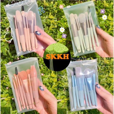 Set 8 cọ trang điểm cán gỗ lông mềm mini xinh xắn skkh