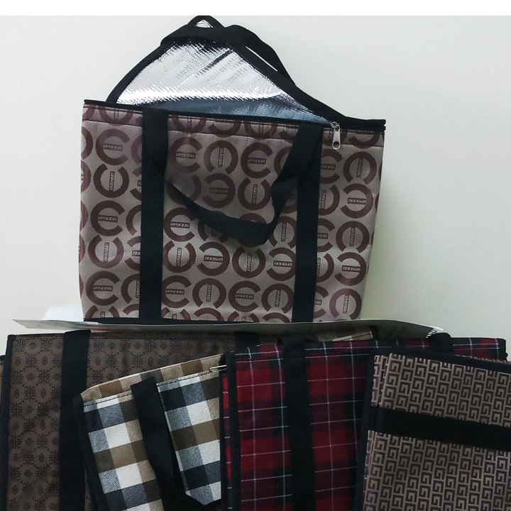 Túi giữ nhiệt loại lớn hình hộp lớn, túi giao hàng có dây đai may vòng qua đáy, vải bố dầy 40x22cm cao 30cm. Tx90dv