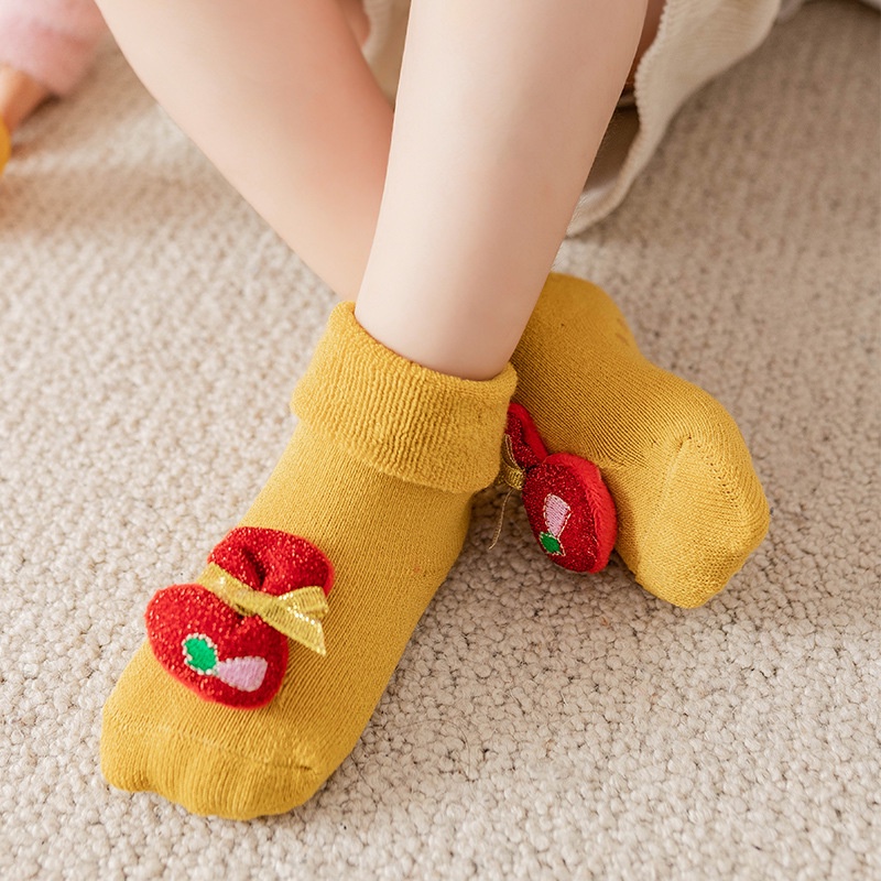 Tất XÙ cao cổ 3D dày dặn, giữ ấm chân cho bé 0-1 tuổi ( 1 đôi)